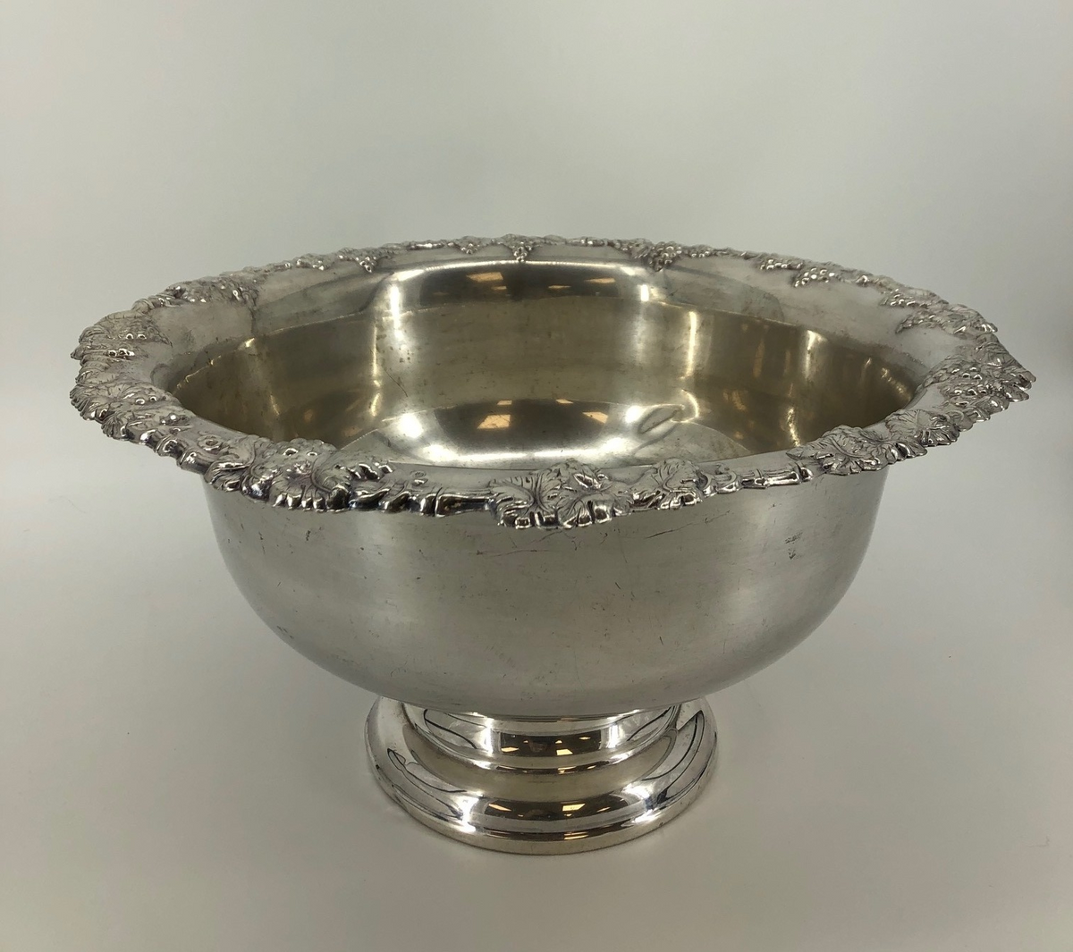 Serving Bowls – Affordable & Luxury Event Rentals