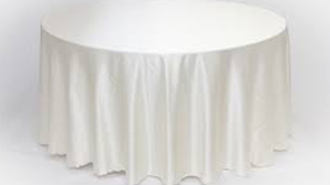 Ivory Majestic Tablecloth